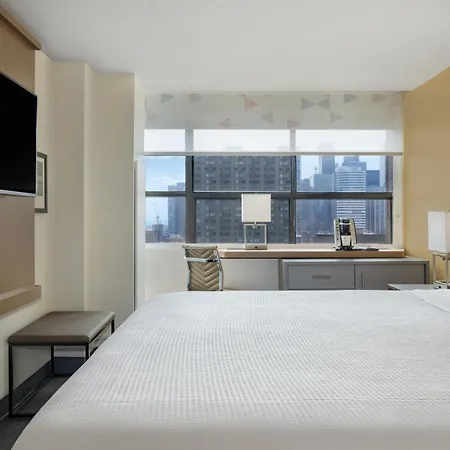 Holiday Inn Toronto Downtown Centre By Ihg-3